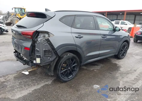 2019 Hyundai Tucson Night z USA, uszkodzony, nr VIN KM8J33AL7KU004530